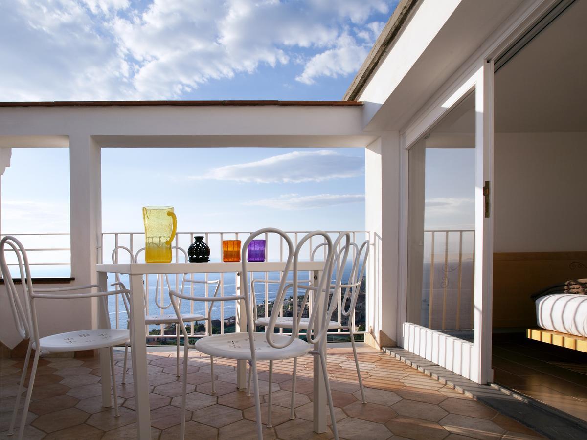 Antonio Massa Lubrense Bed & Breakfast Exterior photo